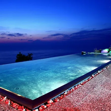 Serenity Boutique Hotel