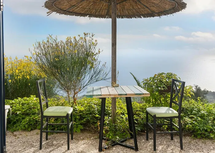 Serenity Boutique Hotell 3*